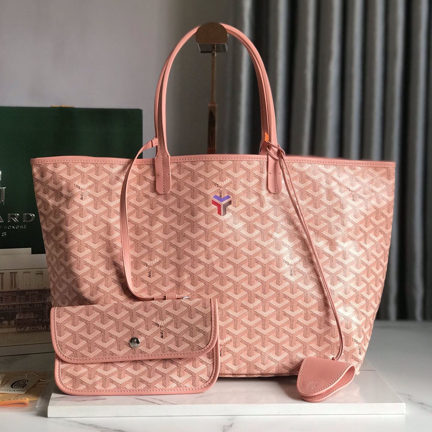Go*ard shopping bags
